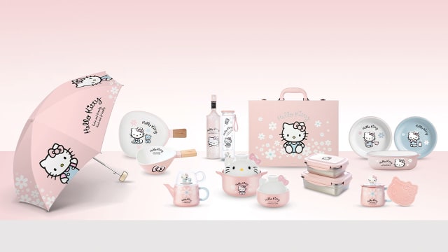 #sgdeals Hello Kitty粉丝看过来！超萌餐具收集起来！