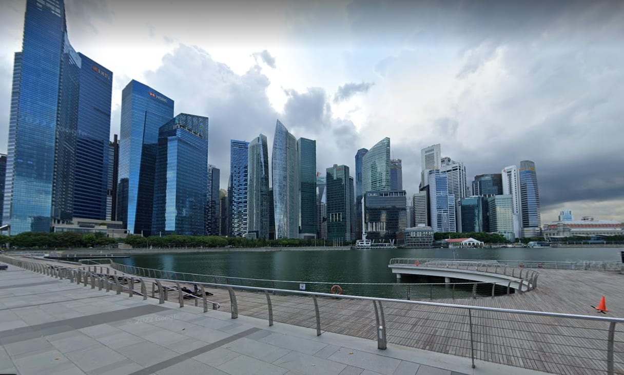 A view of a boardwalk along Bayfront Avenue in Marina Bay from Google Street View.