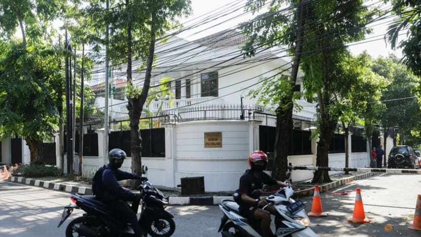 Indonesia launches project to convert fuel-powered motorbikes to electric Indonesia launches project to convert fuel-powered motorbikes to electric