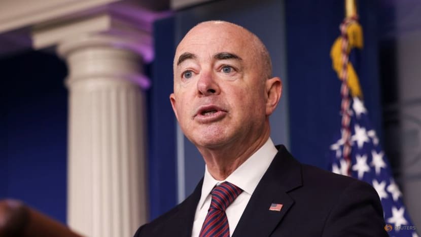 US to tell critical rail, air companies to report hacks, name cyber chiefs US to tell critical rail, air companies to report hacks, name cyber chiefs