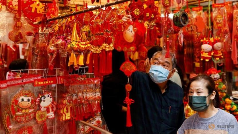 Hong Kong holds scaled-down Chinese New Year fairs amid COVID-19, national security law Hong Kong holds scaled-down Chinese New Year fairs amid COVID-19, national security law