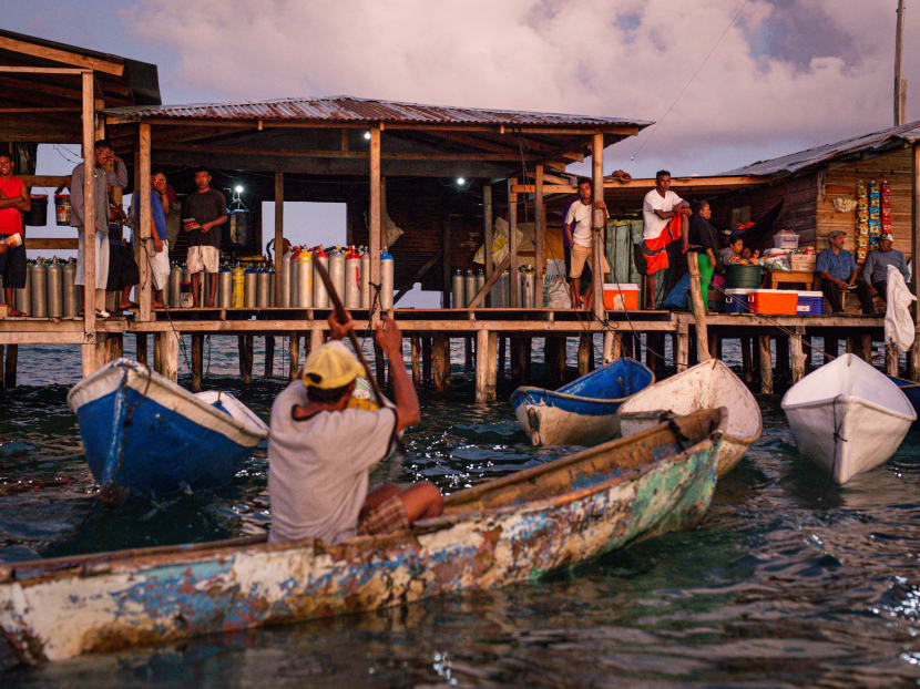 Catching spiny lobsters is a stunningly dangerous pursuit for the mostly Indigenous fishermen along Nicaragua's coast, requiring deep plunges with subpar gear. Catching spiny lobsters is a stunningly dangerous pursuit for the mostly Indigenous fishermen along Nicaragua's coast, requiring deep plunges with subpar gear.