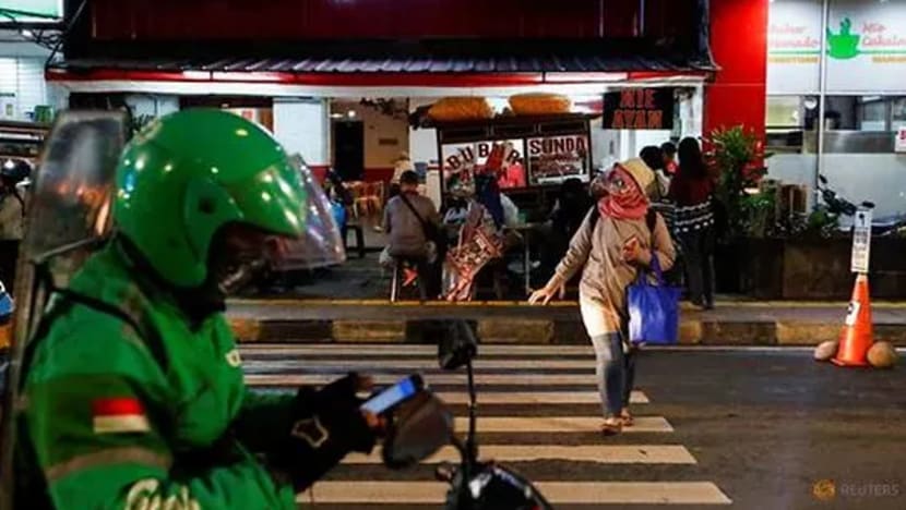 Indonesia lapor 1,560 kes baru COVID-19, dengan 62 kematian