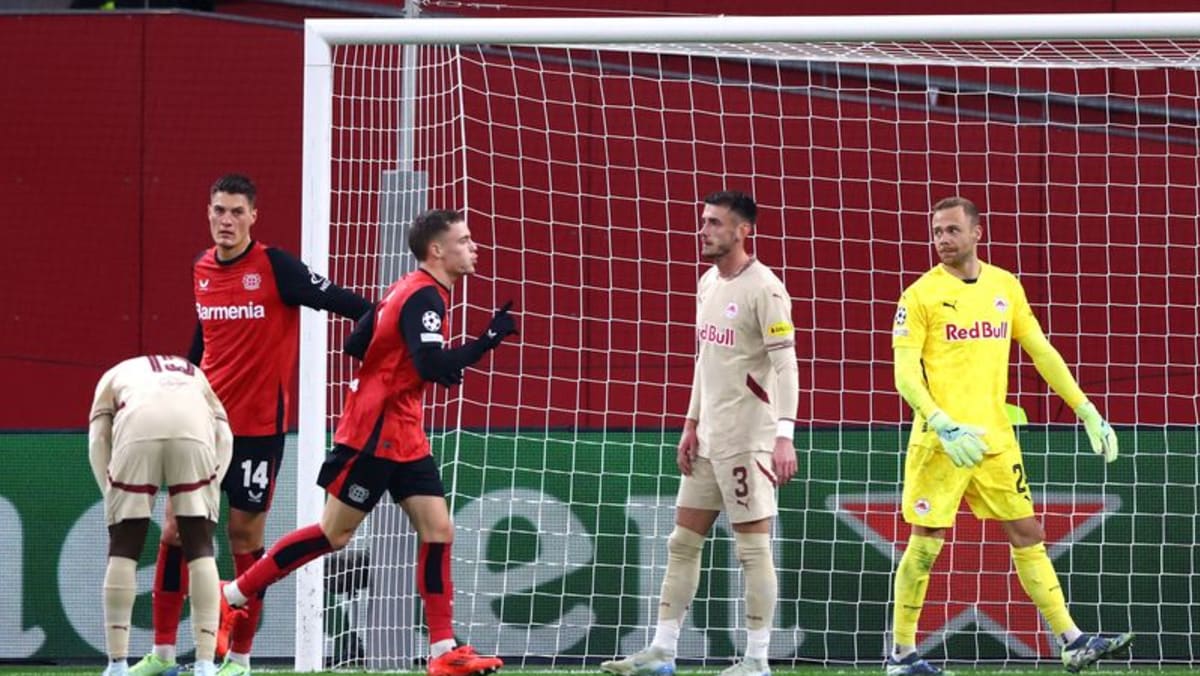 Leverkusen romp to 5-0 win over Salzburg in Champions League Leverkusen romp to 5-0 win over Salzburg in Champions League
