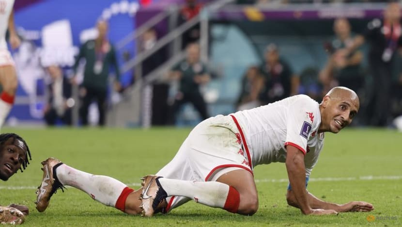 Tunisia's Khazri announces retirement from national team Tunisia's Khazri announces retirement from national team