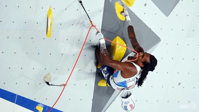Climbing: France's Mawem brothers reach final as injury fear casts shadow Climbing: France's Mawem brothers reach final as injury fear casts shadow