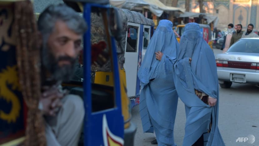 Taliban Force Afghan Women Back into Burqas