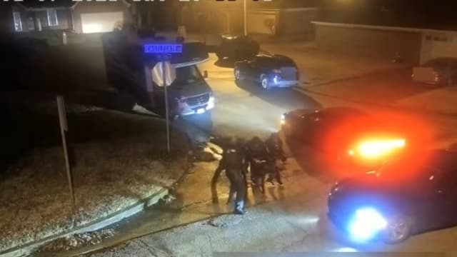 非裔男子被警员打死 美国孟菲斯警察局长解散“蝎子”特别行动组