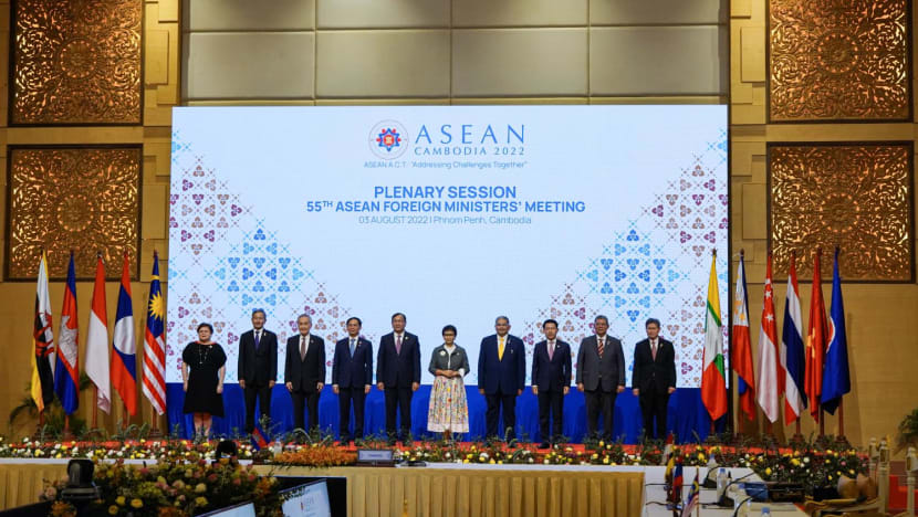 Singapore hopes US and China can exercise self-restraint, refrain from actions that will escalate tensions Singapore hopes US and China can exercise self-restraint, refrain from actions that will escalate tensions