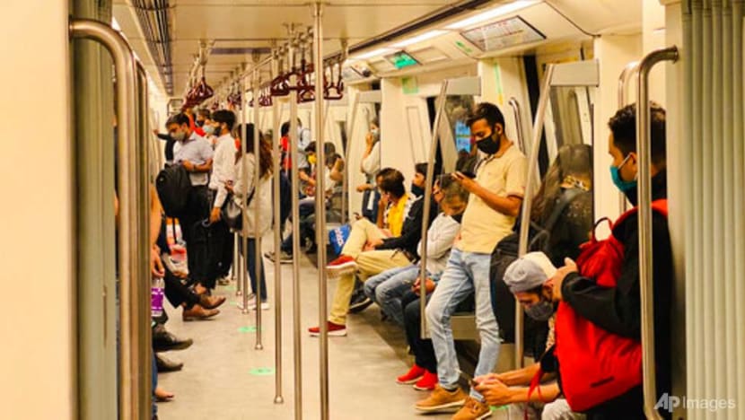 Indian capital struggles with surge in COVID-19 cases Indian capital struggles with surge in COVID-19 cases