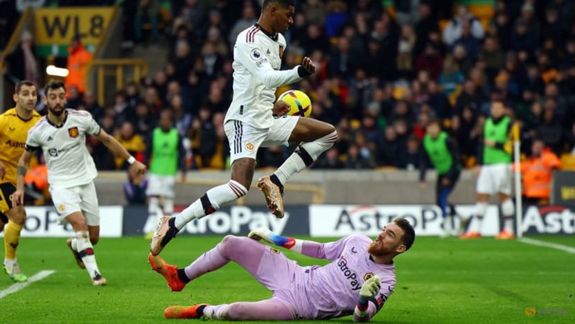 Rashford dropped but earns Man Utd victory, Man City held 