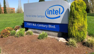 Seeking edge over rivals, Intel first to assemble ASML's next-gen chip tool 