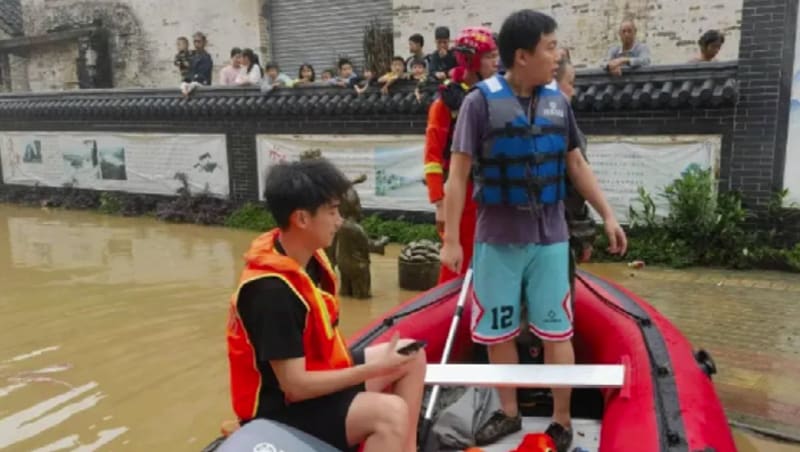 晨光|纸上风云：广东洪灾提早降临 气候变化或是主因