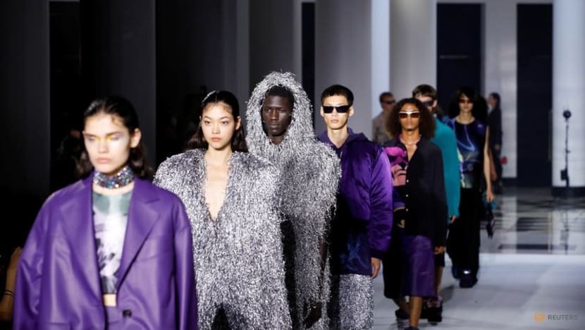 Chinese labels flock to Paris to go global in high fashion Chinese labels flock to Paris to go global in high fashion