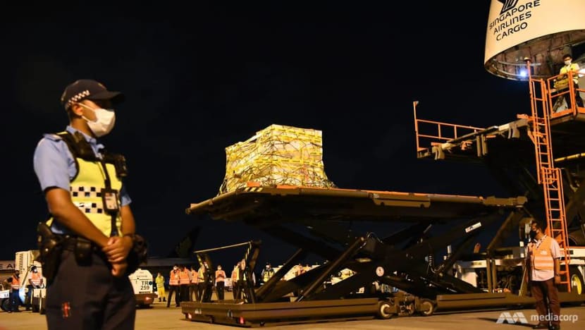 How COVID-19 vaccines are transported to Singapore and stored here How COVID-19 vaccines are transported to Singapore and stored here
