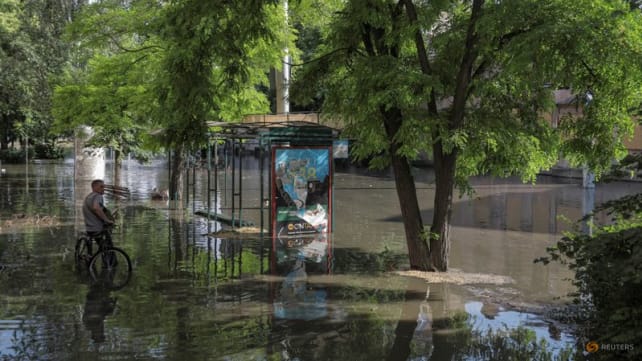 Destruction of Kakhovka dam takes Ukraine war into uncharted territory
