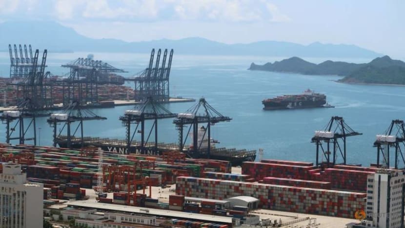 China's export growth unexpectedly speeds up in April China's export growth unexpectedly speeds up in April