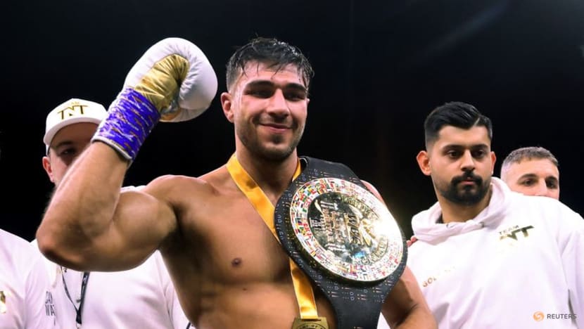 Tommy Fury defeats Jake Paul in Saudi showdown Tommy Fury defeats Jake Paul in Saudi showdown