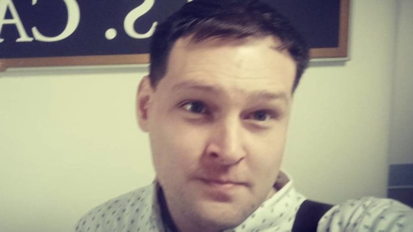 US court orders Mikhy Brochez to 'immediately' return HIV data to Singapore authorities US court orders Mikhy Brochez to 'immediately' return HIV data to Singapore authorities