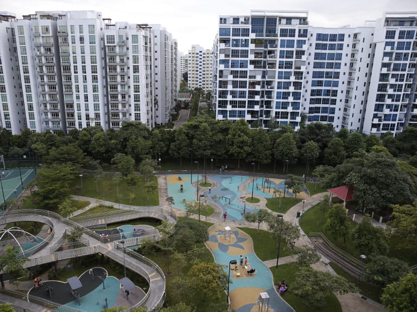 A view of blocks of private residential condominiums, left, and executive condominiums in Singapore Jan 4, 2016. Photo: Reuters A view of blocks of private residential condominiums, left, and executive condominiums in Singapore Jan 4, 2016. Photo: Reuters