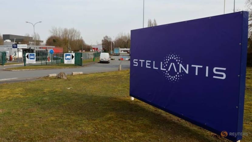 Stellantis to distribute its stake in Faurecia to shareholders Stellantis to distribute its stake in Faurecia to shareholders