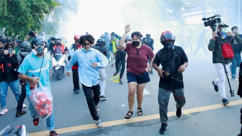 Thai protester in coma with bullet lodged in head after clashes Thai protester in coma with bullet lodged in head after clashes
