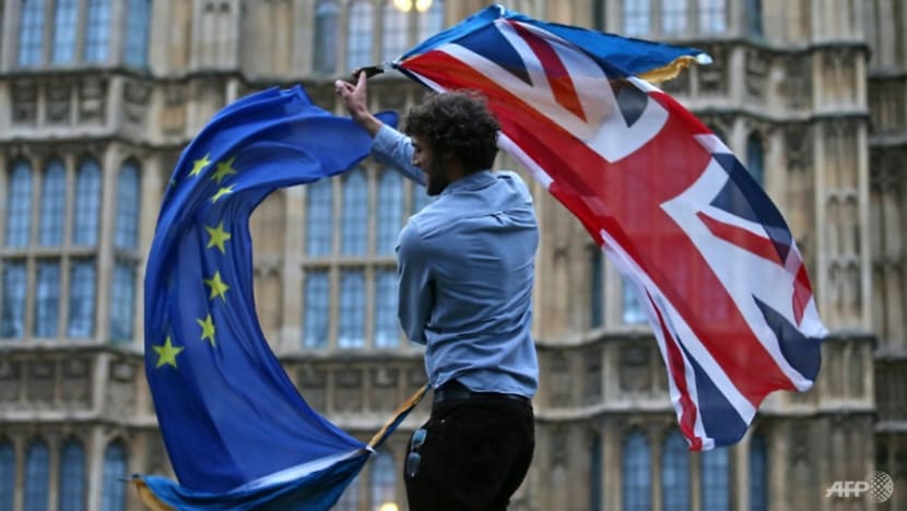 UK warns of 'gaps' with EU as talks to solve Northern Ireland Brexit issues resume UK warns of 'gaps' with EU as talks to solve Northern Ireland Brexit issues resume