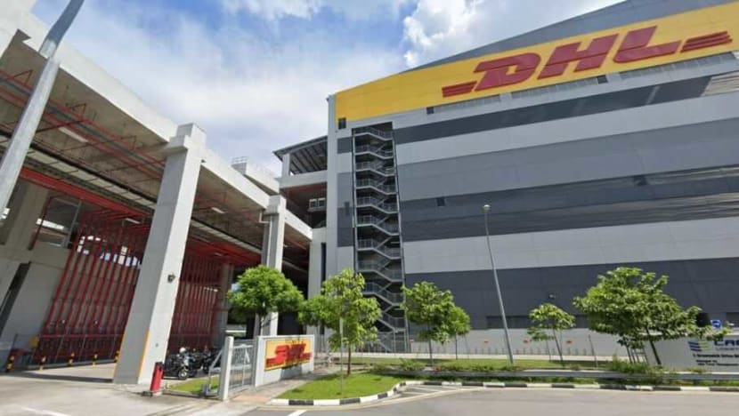 517 new locally transmitted COVID-19 cases in Singapore, new cluster at DHL building in Tampines 517 new locally transmitted COVID-19 cases in Singapore, new cluster at DHL building in Tampines