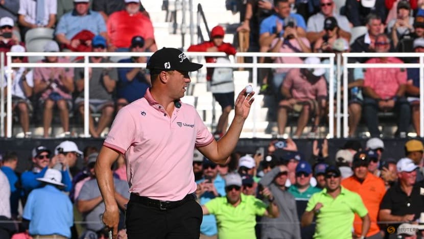 Justin Thomas wins playoff to claim second PGA Championship Justin Thomas wins playoff to claim second PGA Championship