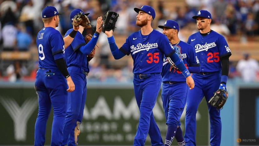 MLB roundup: Cubs' 5-run burst beats Phils in 10 innings MLB roundup: Cubs' 5-run burst beats Phils in 10 innings