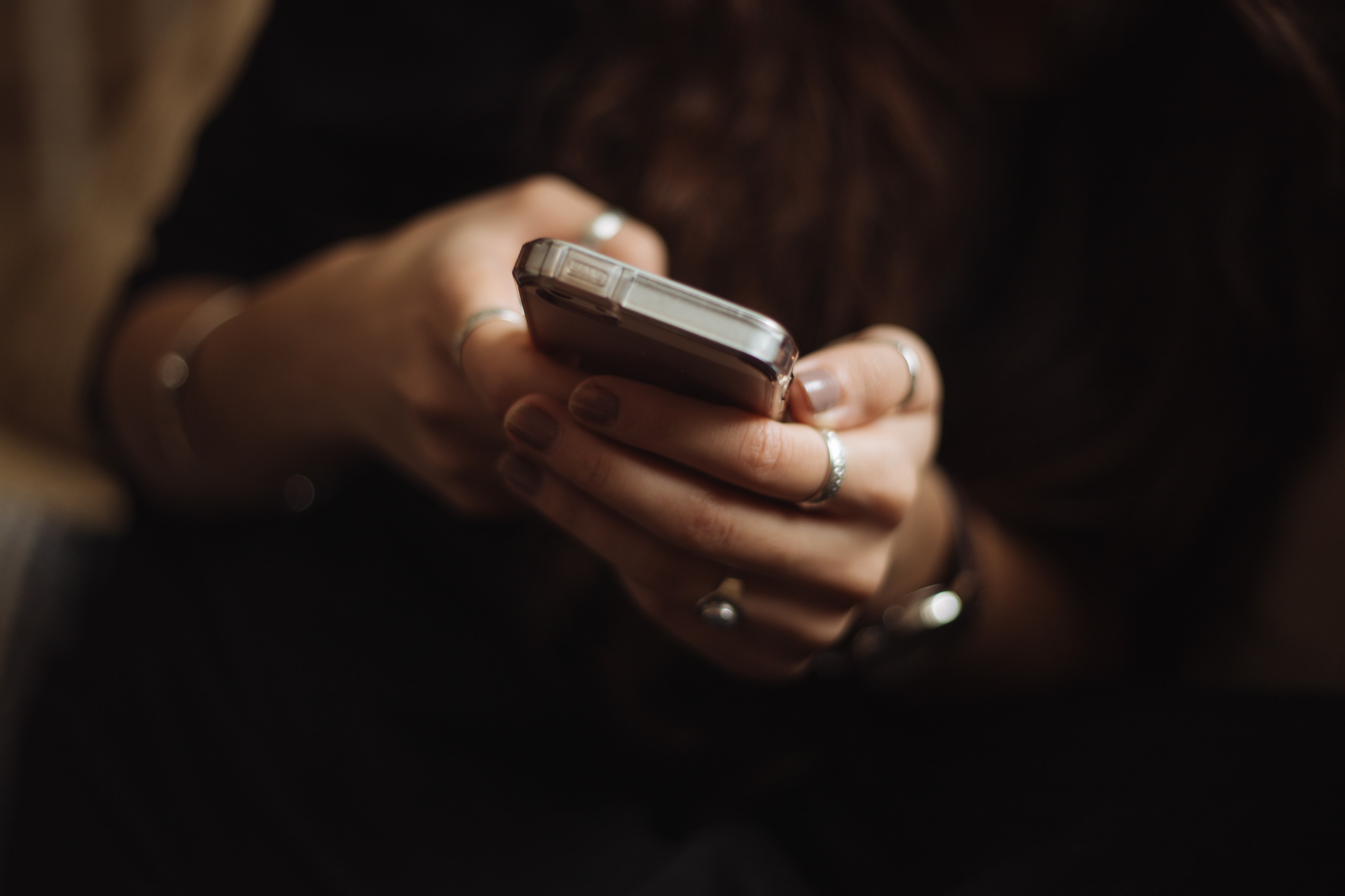 How love scammers trick women How love scammers trick women
