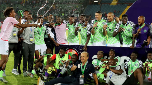非洲国家杯足球赛：尼日利亚1比0击败突尼斯夺季军