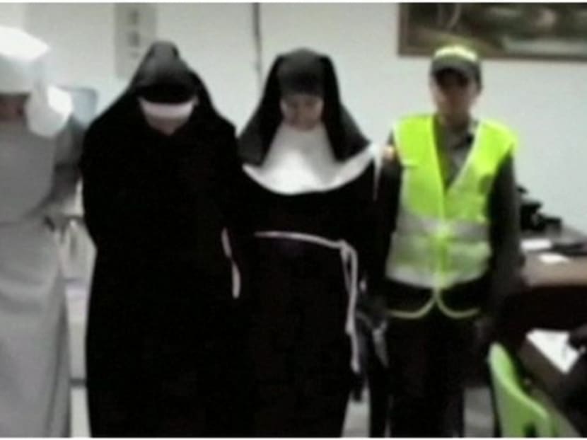 Fake nuns caught with cocaine