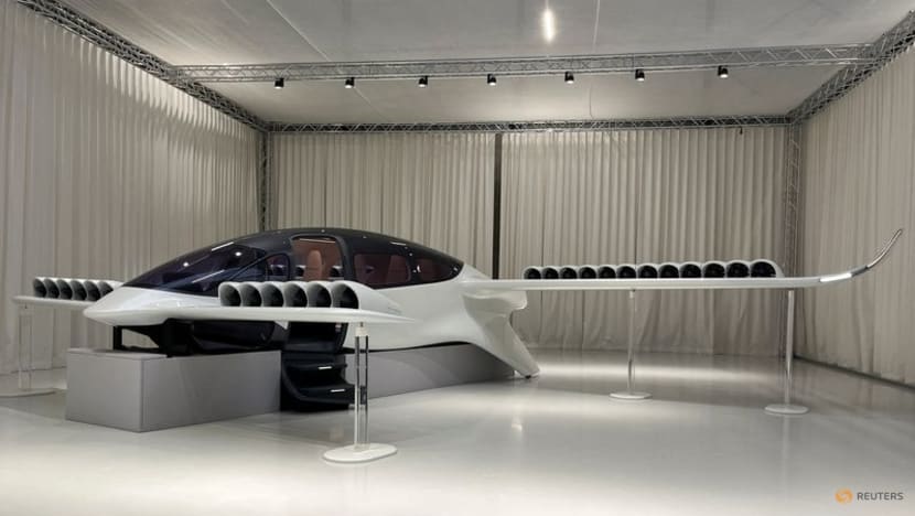 German air taxi firm Lilium says reaches 250kmh in testing