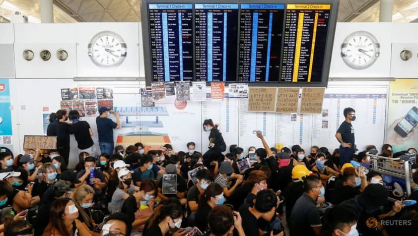 Hong Kong to allow airlines to keep airport slots despite cutting capacity Hong Kong to allow airlines to keep airport slots despite cutting capacity