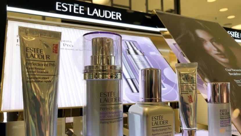 Estee Lauder forecasts dour 2023 due to China COVID-19 lockdowns Estee Lauder forecasts dour 2023 due to China COVID-19 lockdowns