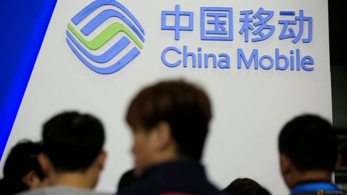Exclusive-China Mobile sedang menjajaki akuisisi sumber perusahaan telekomunikasi Hong Kong, HKBN