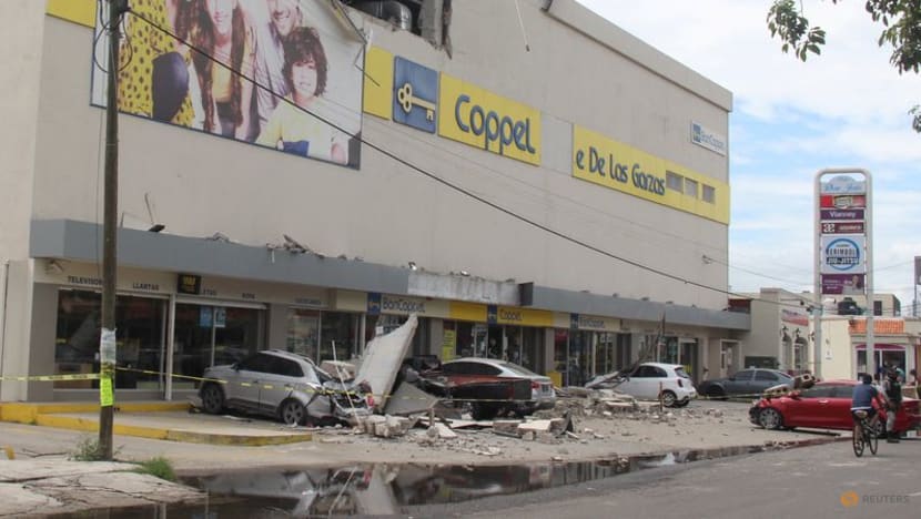 Powerful earthquake hits Mexico on fateful anniversary, killing at least 2 Powerful earthquake hits Mexico on fateful anniversary, killing at least 2