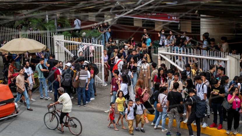 8 0 earthquake philippines
