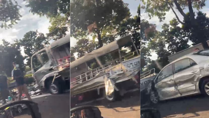 10 people taken to hospital after PIE accident involving 7 vehicles 10 people taken to hospital after PIE accident involving 7 vehicles