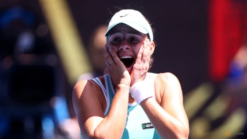 Stunned Linette ousts Pliskova to reach first Grand Slam semi Stunned Linette ousts Pliskova to reach first Grand Slam semi