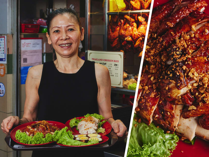 Fragrant Thai-Style Chicken Rice By Hawker Who Runs Stall Solo Despite Hand Tremors