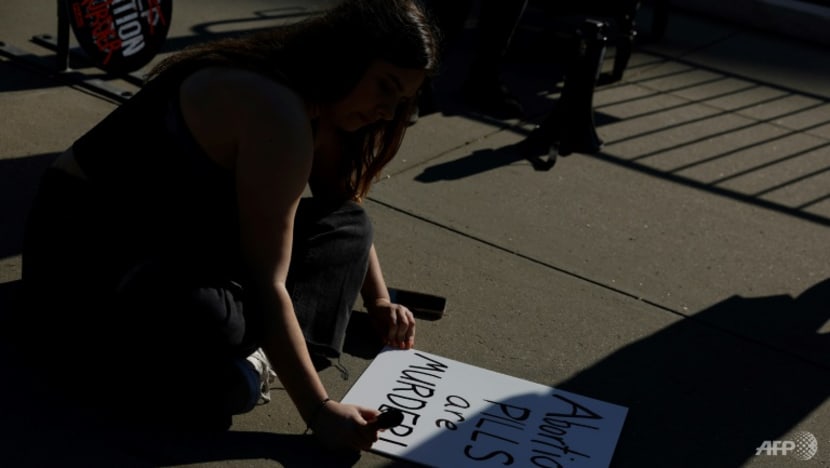 US Supreme Court extends hold on abortion pill restrictions