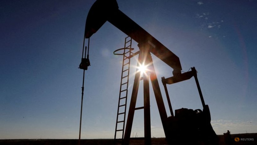Oil rebounds on fading risk of US debt default