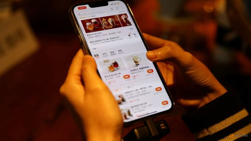 China food delivery firm Meituan beats revenue estimates amid COVID-19 resurgence China food delivery firm Meituan beats revenue estimates amid COVID-19 resurgence