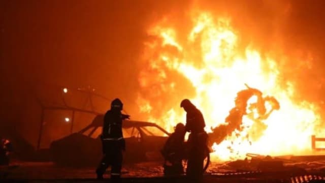 俄罗斯加油站发生爆炸 至少33人死亡