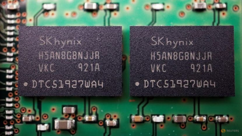 SK Hynix to invest US$11 billion in new South Korea chip plant SK Hynix to invest US$11 billion in new South Korea chip plant