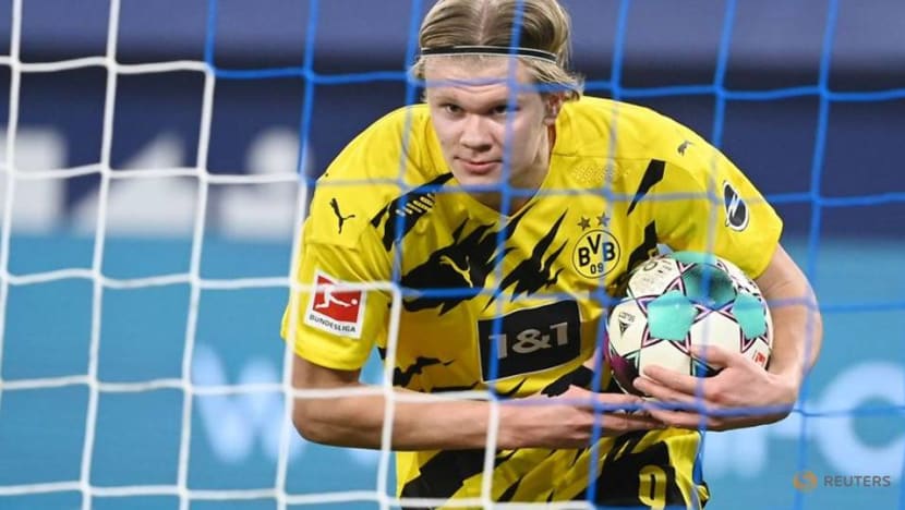 Man United boss Solskjaer says he keeps in touch with Dortmund striker Haaland Man United boss Solskjaer says he keeps in touch with Dortmund striker Haaland