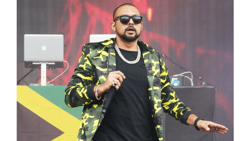 Sean Paul forced to ditch Rita Ora from Mad Love