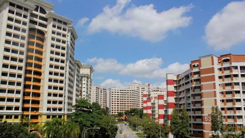 Kebanyakan pemilik flat HDB perlu bayar cukai hartanah lebih tinggi mulai 1 Jan 2022 Kebanyakan pemilik flat HDB perlu bayar cukai hartanah lebih tinggi mulai 1 Jan 2022